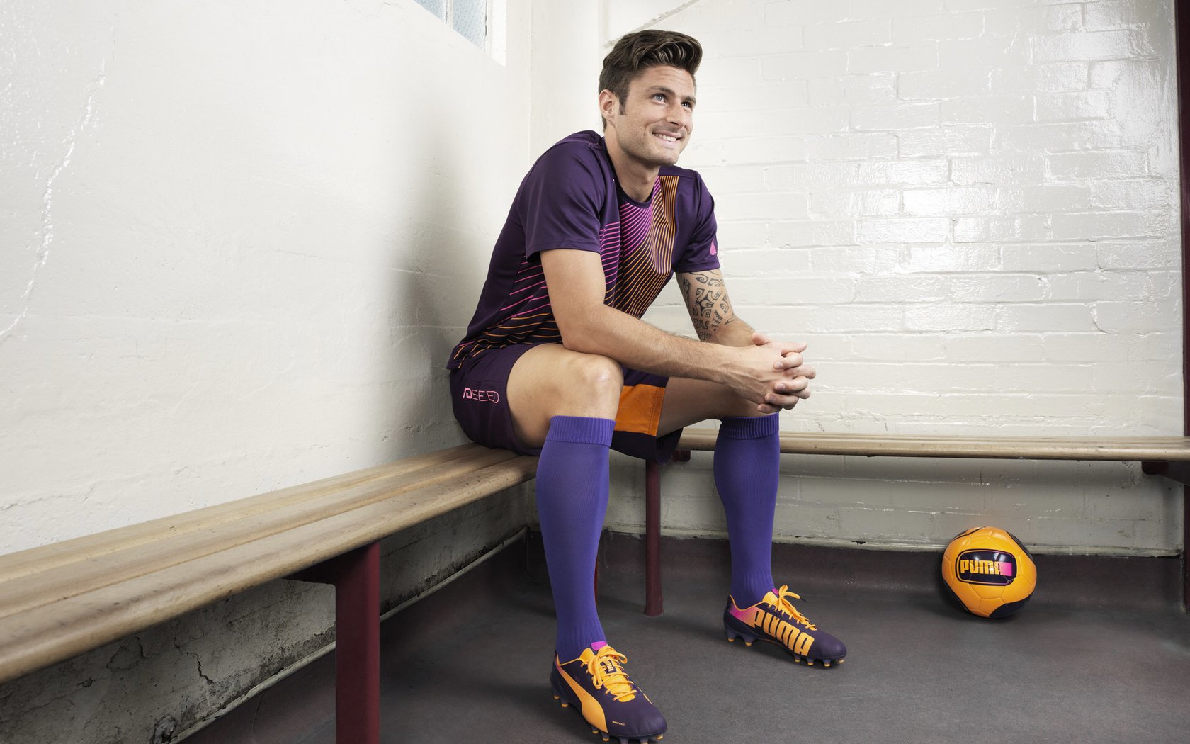 足球视频课堂上线助力教练员远程学习，在线培训足球教练app